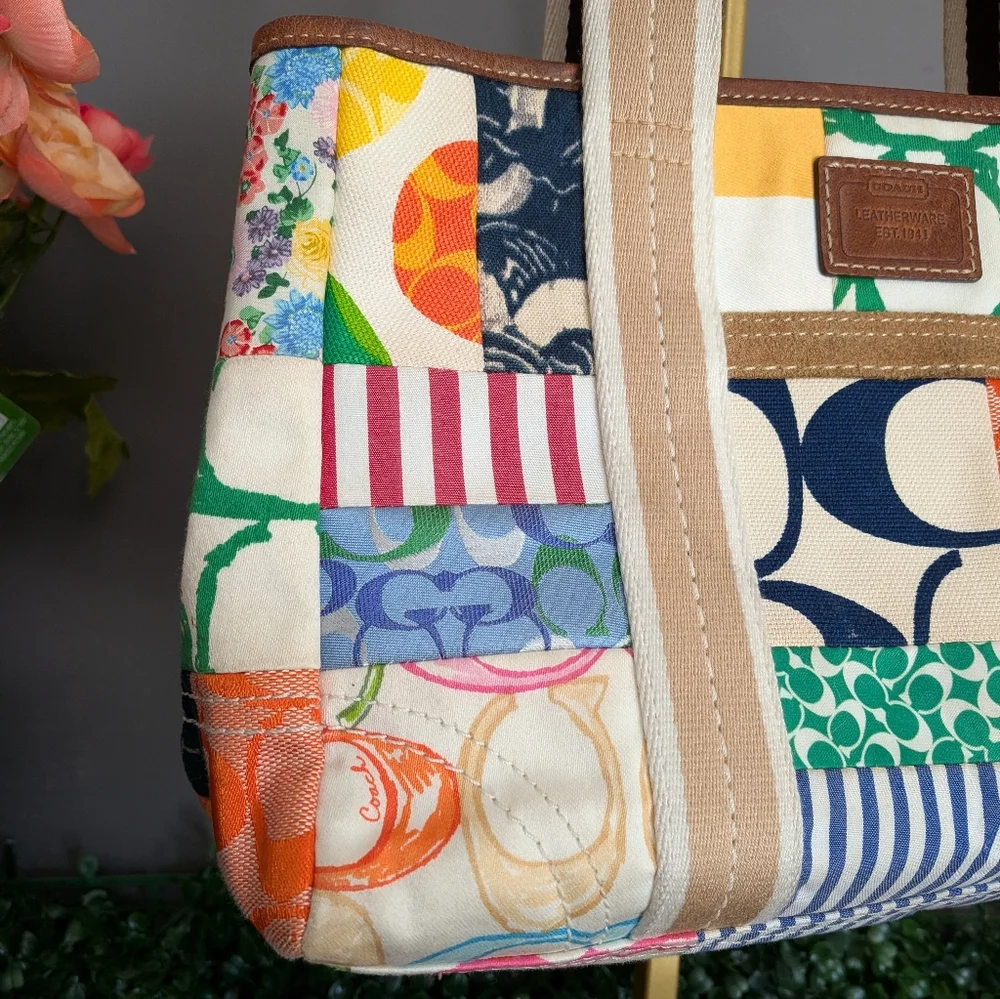 Coach Vintage Y2K Scribble Patchwork Hamptons Weekend Tote Bag #10454 - Picture 3 of 9